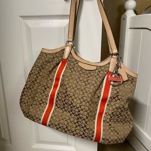 Coach shoulder bag